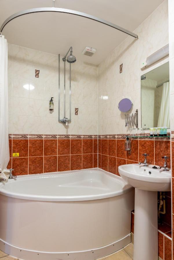 The Evenhill Hotel Canterbury Ngoại thất bức ảnh